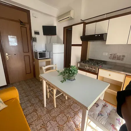 Foscolo Sunset House Apartment Lido di Jesolo Exterior photo